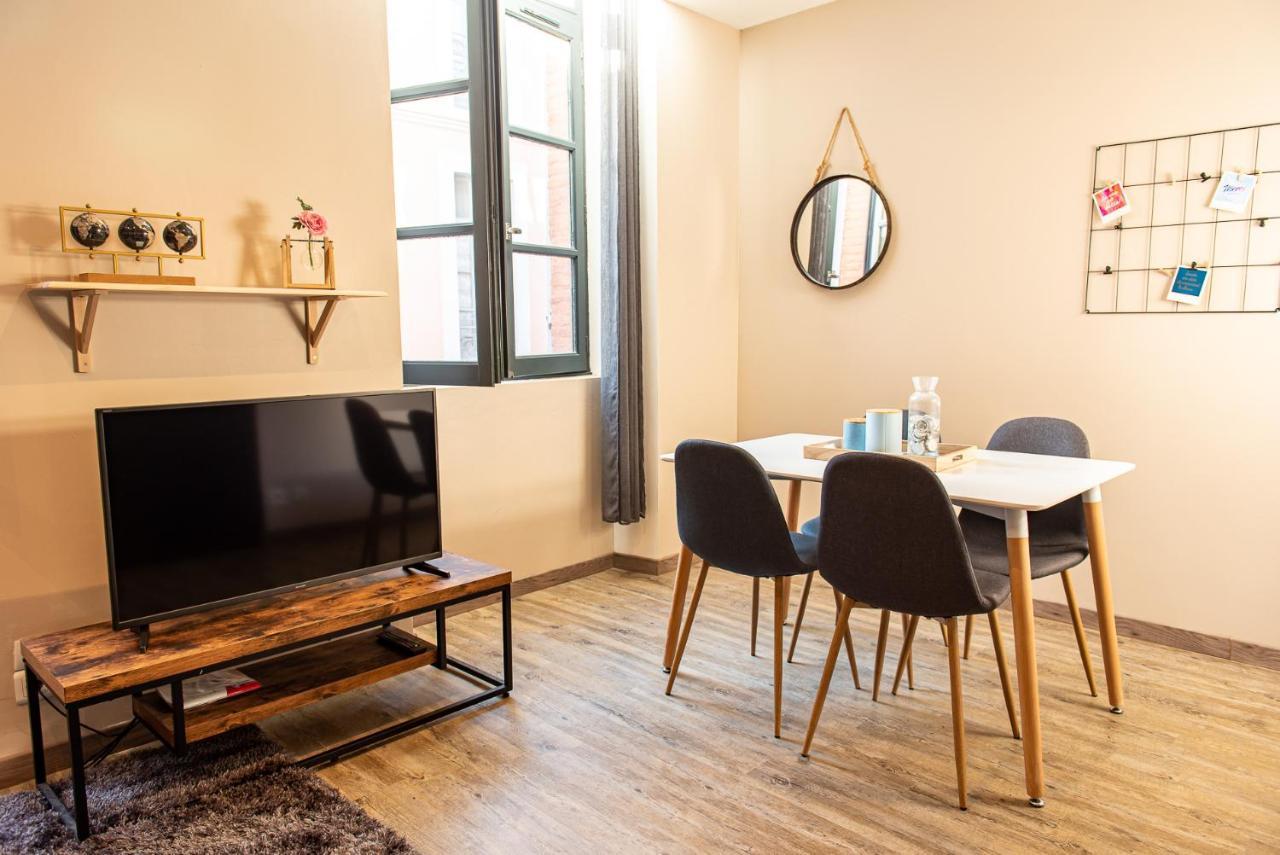 Immeuble Hyper Centre Apartment Montauban Bagian luar foto